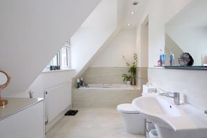 Photo 42- click for photo gallery